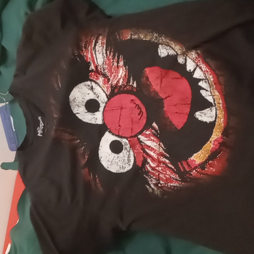 Mens T shirt